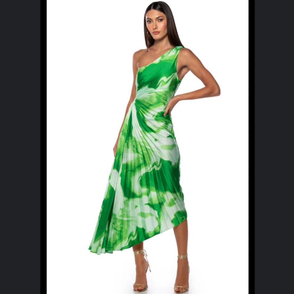 AKIRA Valerie One Shoulder Asymmetrical Green and White Cocktail Dress